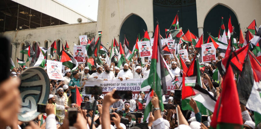 Rassemblement organisé à Gaza le 8 décembre 2012 à l’occasion du 25e anniversaire du Hamas.